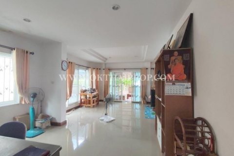 Дом в Лат Крабанге, Бангкок, Таиланд с 3 спальнями  № 145015 - фото 13