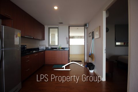 Кондоминиум с 1 спальней в Ча-аме, Таиланд № 168610 - фото 14