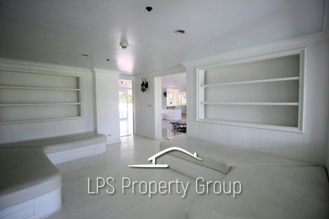 Кондоминиум с 1 спальней в Ча-аме, Таиланд № 168610 - фото 25