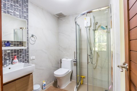 Condo in Hua Hin, Thailand, 3 bedrooms  № 168613 - photo 16