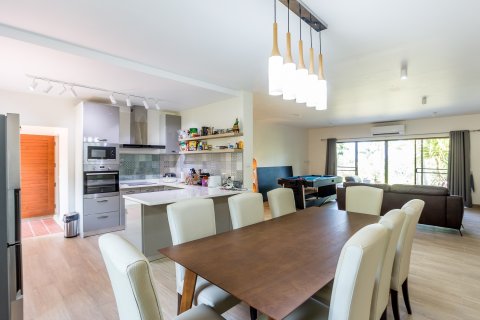 Condo in Hua Hin, Thailand, 3 bedrooms  № 168613 - photo 21