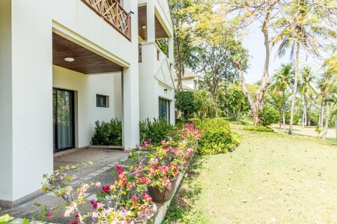 Condo in Hua Hin, Thailand, 3 bedrooms  № 168613 - photo 24