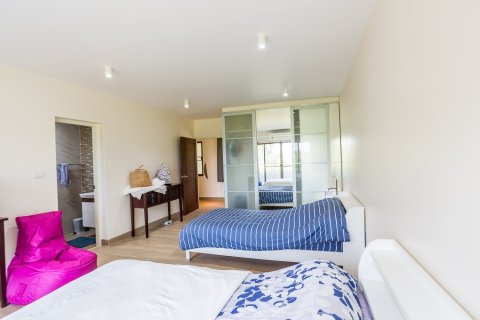 Condo in Hua Hin, Thailand, 3 bedrooms  № 168613 - photo 12