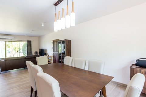 Condo in Hua Hin, Thailand, 3 bedrooms  № 168613 - photo 22