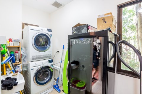 Condo in Hua Hin, Thailand, 3 bedrooms  № 168613 - photo 3