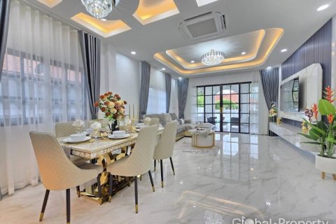 บ้านในพัทยา, ประเทศไทย 4 ห้องนอน № 190916 - รูปถ่าย 21