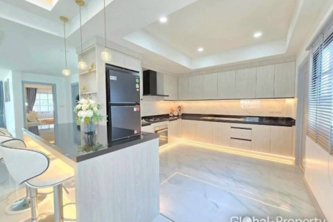 บ้านในพัทยา, ประเทศไทย 4 ห้องนอน № 190915 - รูปถ่าย 25