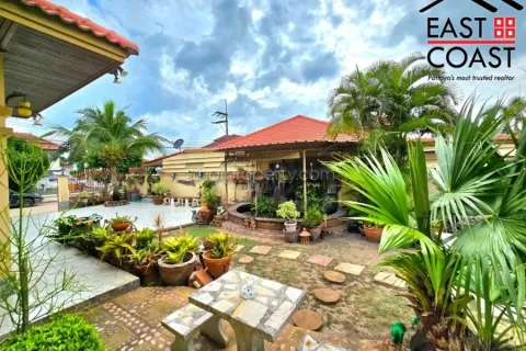 Casa de 2 dormitorios en Pattaya, Tailandia № 213499 - foto 8