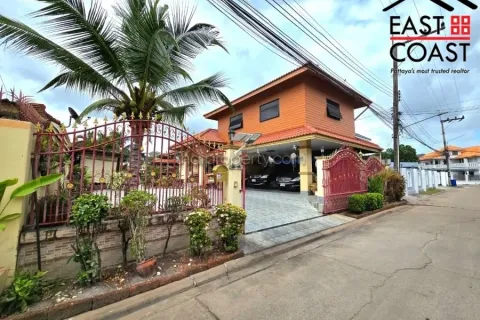 Casa de 2 dormitorios en Pattaya, Tailandia № 213499