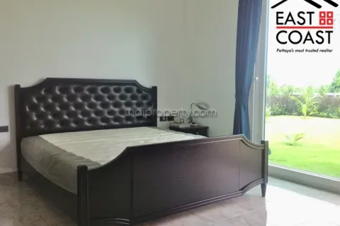 Casa de 4 dormitorios en Pattaya, Tailandia № 213498 - foto 19