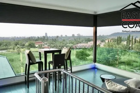 Casa de 4 dormitorios en Pattaya, Tailandia № 213498 - foto 10