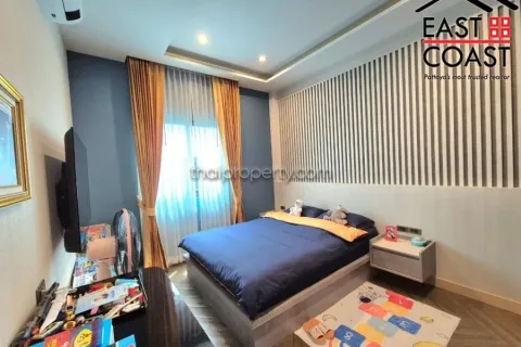 Casa de 3 dormitorios en Pattaya, Tailandia № 213496 - foto 22