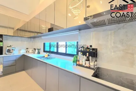 Casa de 3 dormitorios en Pattaya, Tailandia № 213496 - foto 8