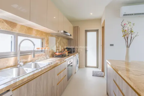 House in Phuket, Thailand 3 bedrooms № 153916 - photo 10