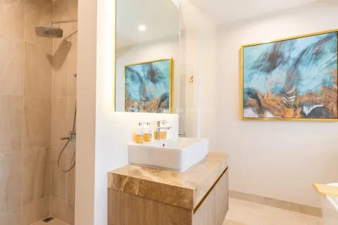 House in Phuket, Thailand 3 bedrooms № 153916 - photo 17