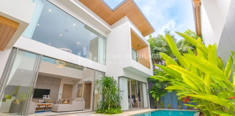 House in Phuket, Thailand 3 bedrooms № 153919