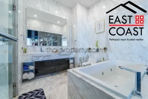 Condominio de 3 dormitorios en Pattaya, Tailandia № 213133 - foto 12