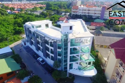 Local comercial 3400 m2 en Pattaya, Tailandia № 213132 - foto 13