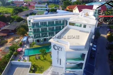Local comercial 3400 m2 en Pattaya, Tailandia № 213132 - foto 2