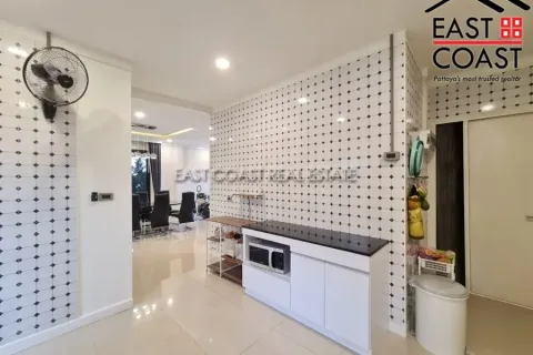 Casa de 3 dormitorios en Pattaya, Tailandia № 213134 - foto 15