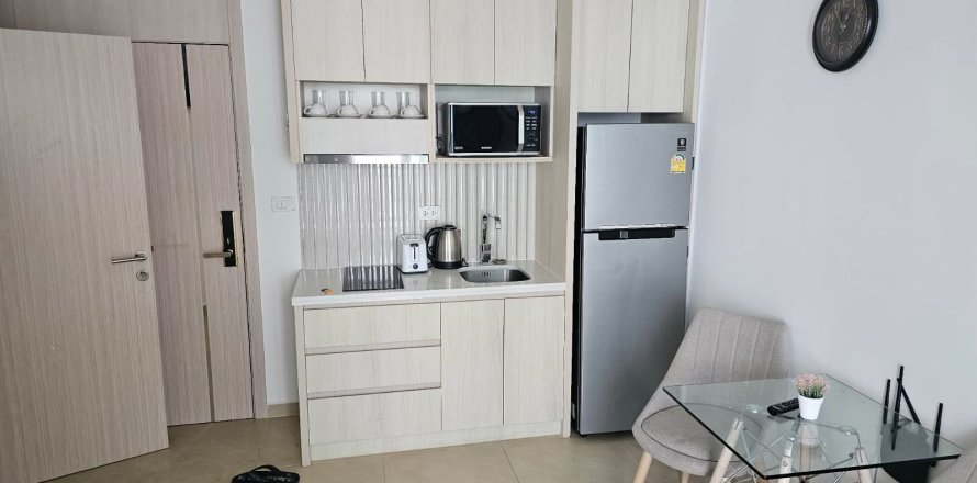 Apartment in Pattaya, Thailand 2 rooms № 172624