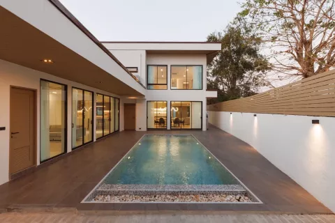 House in Chiang Mai, Thailand 4 bedrooms № 140497 - photo 2