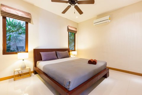 Villa in Pattaya, Thailand 3 bedrooms № 162693 - photo 17