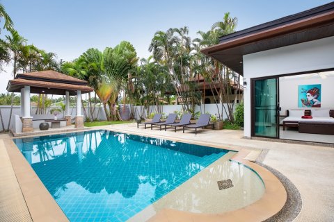 Villa à Pattaya, Thaïlande 4 chambres № 162694 - photo 10