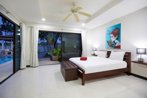 Villa à Pattaya, Thaïlande 4 chambres № 162694 - photo 23