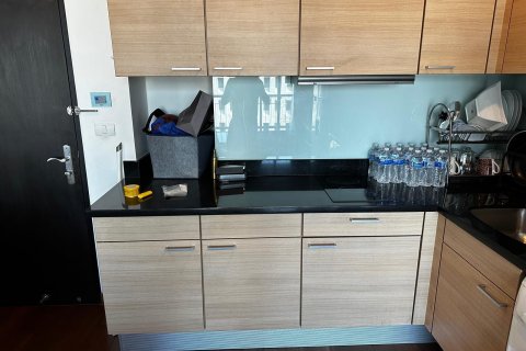 Кондоминиум с 2 спальнями в Патхум Ване, Бангкок, Таиланд № 137133 - фото 7