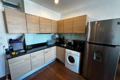 Кондоминиум с 2 спальнями в Патхум Ване, Бангкок, Таиланд № 137133 - фото 6