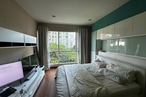 Кондоминиум с 2 спальнями в Патхум Ване, Бангкок, Таиланд № 137133 - фото 1