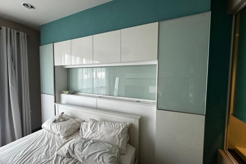 Кондоминиум с 2 спальнями в Патхум Ване, Бангкок, Таиланд № 137133 - фото 5