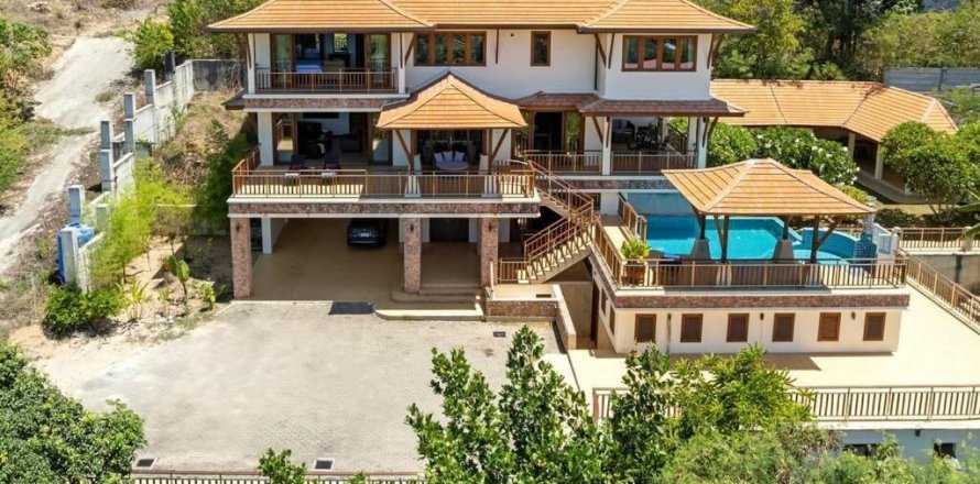 Villa à Ko Samui, Thaïlande 5 chambres № 137018