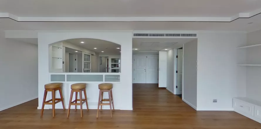 Кондоминиум с 3 спальнями в Патхум Ване, Бангкок, Таиланд № 137017