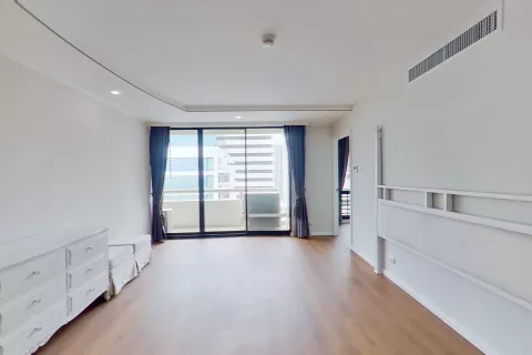 Кондоминиум с 3 спальнями в Патхум Ване, Бангкок, Таиланд № 137017 - фото 16