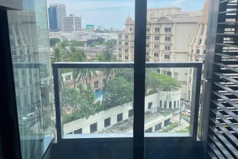 Студия в кондо в Клонг Тоэй, Бангкок, Таиланд № 149189 - фото 6