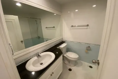 Condo à Sathon, Bangkok, Thaïlande, 3 chambres № 149184 - photo 15