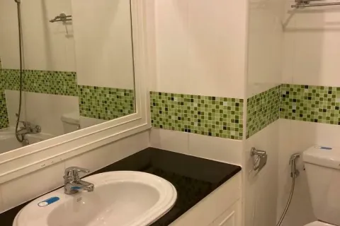 Condo à Sathon, Bangkok, Thaïlande, 3 chambres № 149184 - photo 16