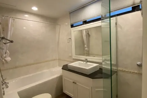 Condo à Sathon, Bangkok, Thaïlande, 3 chambres № 149184 - photo 5