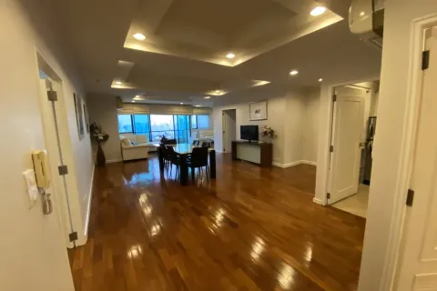 Condo à Sathon, Bangkok, Thaïlande, 3 chambres № 149184 - photo 7