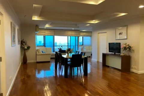 Condo à Sathon, Bangkok, Thaïlande, 3 chambres № 149184 - photo 9