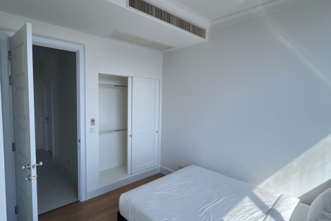 Condo in Watthana, Bangkok, Thailand, 2 bedrooms  № 158521 - photo 8