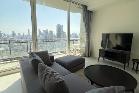 Condo in Watthana, Bangkok, Thailand, 2 bedrooms  № 158521 - photo 11