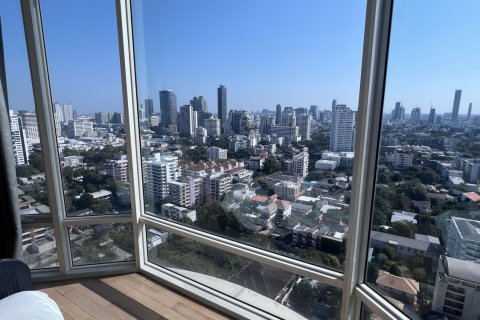 Condo in Watthana, Bangkok, Thailand, 2 bedrooms  № 158521 - photo 16