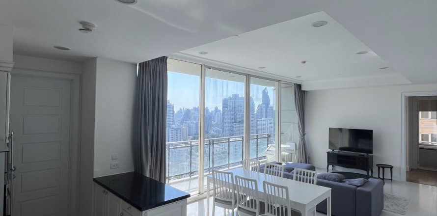 Condo in Watthana, Bangkok, Thailand, 2 bedrooms  № 158521