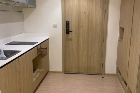 Studio in the Condo in Chatuchak, Bangkok, Thailand  № 158524 - photo 2