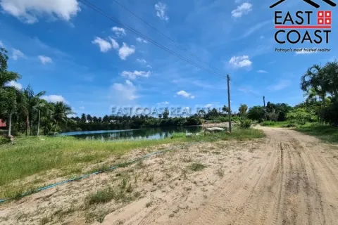 Terreno en Pattaya, Tailandia № 213901 - foto 9