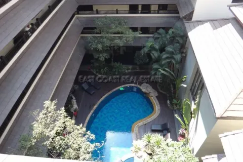 Condominio de 2 dormitorios en Pattaya, Tailandia № 213905 - foto 3