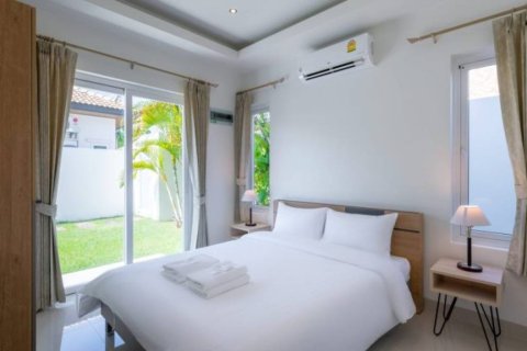 Villa in Hua Hin, Thailand 3 bedrooms № 159946 - photo 8
